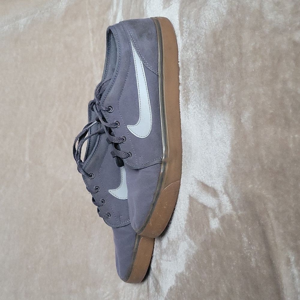 Nike Toki Low Canvas Sneakers